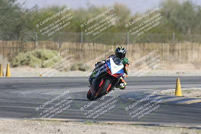 media/Oct-30-2025-Racers Edge (Thu) [[dabbdaf680]]/3-B Group/Session 2 Turn 2/